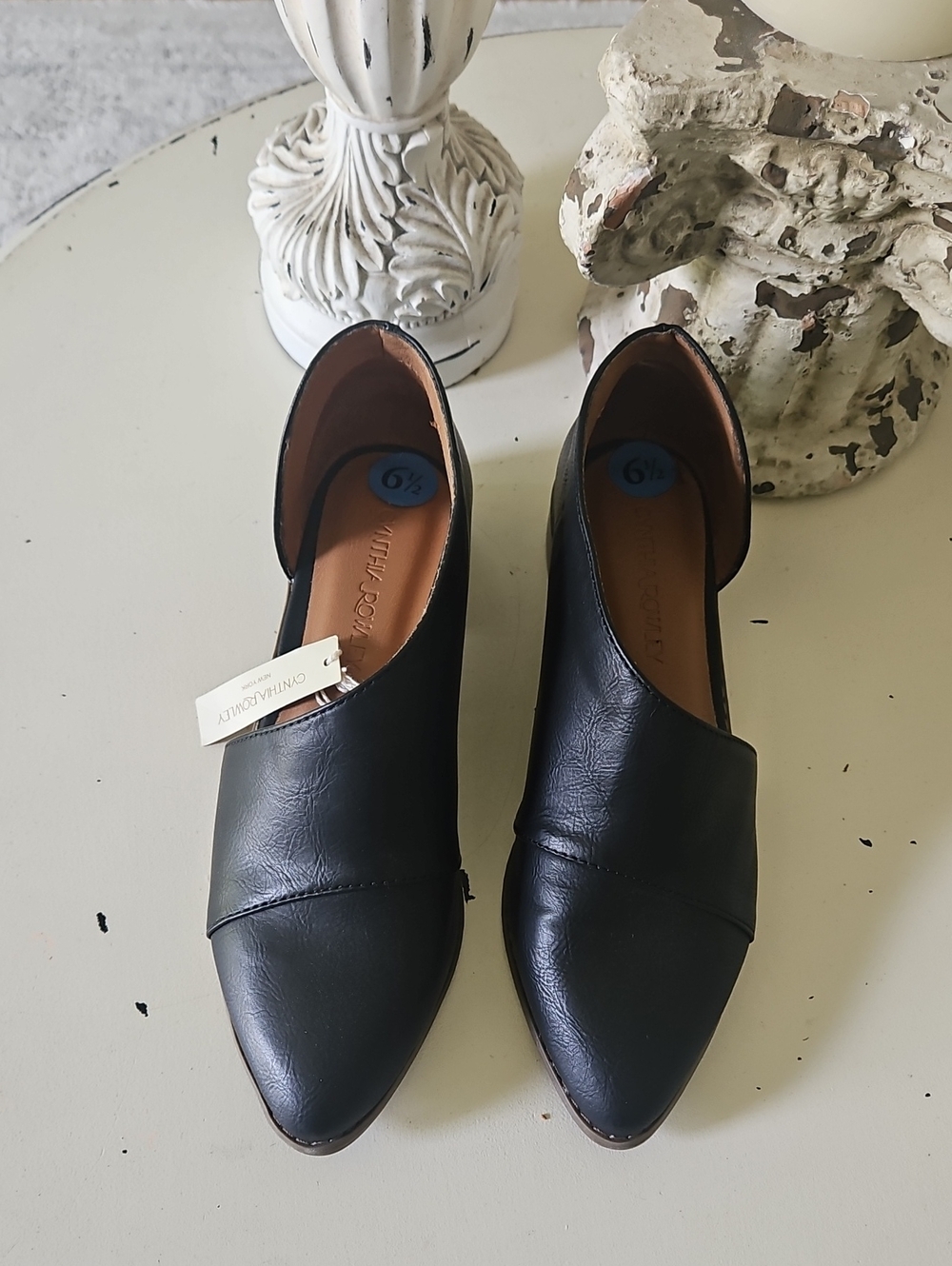 NWT Cynthia Rowley Black Pointed Slip-On Flats